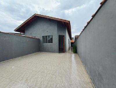 Casa para Venda, em Itanham, bairro Regina, 2 dormitrios, 1 banheiro, 1 sute, 2 vagas