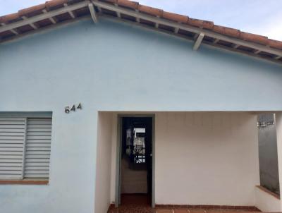 Casa para Venda, em Mogi Mirim, bairro Sade, 2 dormitrios, 1 banheiro, 2 vagas
