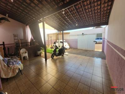 Casa para Venda, em Guara, bairro CENTRO, 2 dormitrios, 2 banheiros, 4 vagas