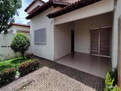 Casa para Venda, em Araguari, bairro Jardim Regina, 4 dormitórios, 4 banheiros, 1 suíte, 4 vagas