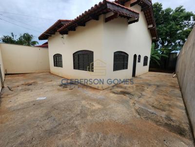 Casa para Venda, em Caldas Novas, bairro Estncia Itagua, 2 dormitrios, 1 banheiro, 1 sute, 1 vaga