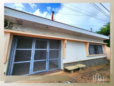 Casa para Venda, em So Joo da Boa Vista, bairro Centro, 3 dormitrios, 2 banheiros, 2 sutes, 1 vaga