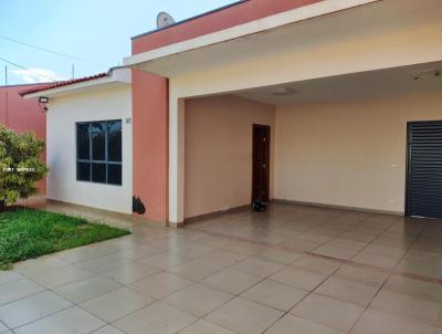 Casa para Venda, em Ourinhos, bairro Jardim Ouro Verde, 3 dormitrios, 2 banheiros, 1 sute, 2 vagas