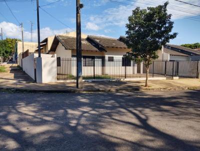 Casa para Venda, em Cianorte, bairro Jardim Santa Mnica, 3 dormitrios, 1 banheiro, 1 vaga