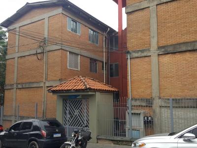 Apartamento para Locao, em Carapicuba, bairro Conjunto Habitacional Presidente Castelo Branco, 2 dormitrios, 1 banheiro, 1 vaga