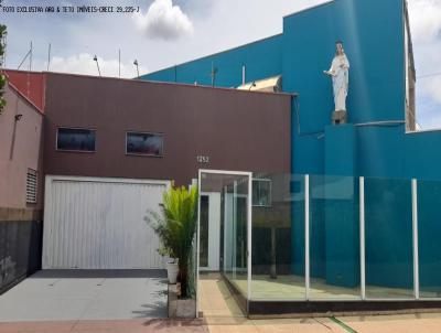 Residencial e Comercial para Venda, em Pirassununga, bairro Jardim dos Ips, 2 dormitrios, 1 banheiro, 1 sute, 2 vagas