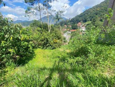 Terreno para Venda, em Terespolis, bairro Iucas, 1 dormitrio, 1 banheiro, 1 sute, 1 vaga