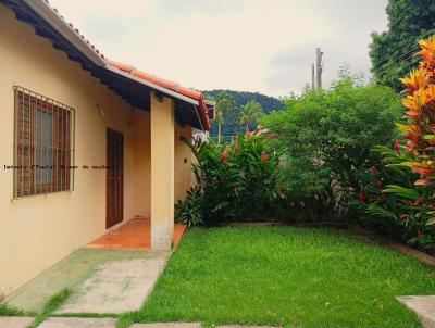 Casa para Temporada, em So Sebastio, bairro Barequeaba, 2 dormitrios, 1 banheiro, 6 vagas