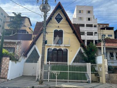 Casa para Venda, em Poos de Caldas, bairro Jardim Centenrio, 4 dormitrios, 2 banheiros, 2 sutes, 3 vagas