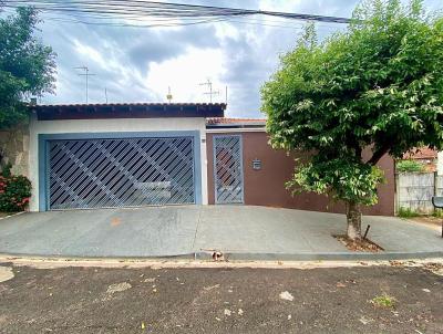 Casa para Venda, em Lins, bairro Residencial Morumbi, 3 dormitrios, 3 banheiros, 1 sute, 6 vagas