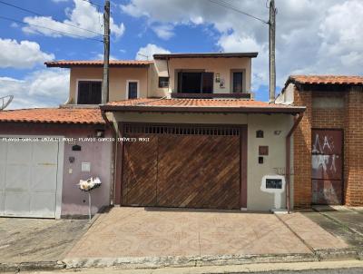 Sobrado para Venda, em Mogi das Cruzes, bairro Cezar De Souza, 3 dormitrios, 3 banheiros, 1 sute, 2 vagas