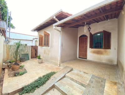 Casa para Venda, em Belo Horizonte, bairro Santa Mnica, 3 dormitrios, 1 banheiro, 2 vagas