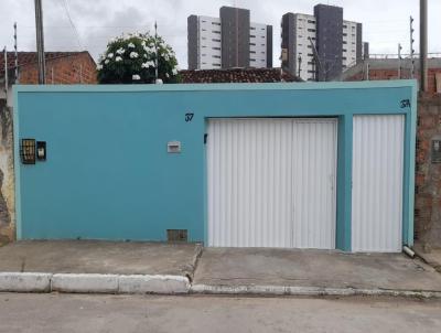 Casa para Venda, em Arapiraca, bairro Santa Esmeralda, 2 dormitrios, 1 banheiro, 1 vaga