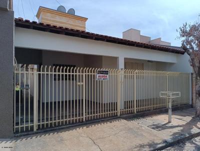 Casa para Locao, em Presidente Venceslau, bairro Jardim Eldorado, 3 dormitrios, 1 banheiro, 1 vaga