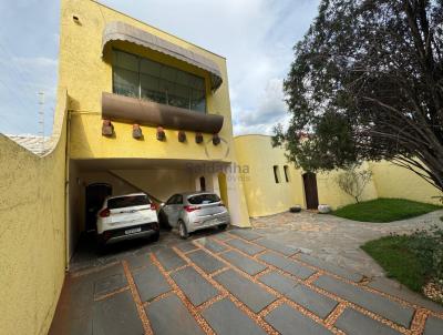 Casa para Venda, em Campo Grande, bairro Jardim Bela Vista, 4 dormitrios, 5 banheiros, 2 sutes, 4 vagas