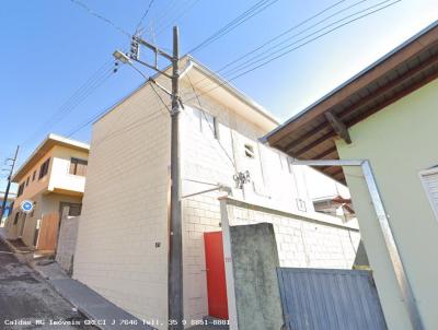 Casa para Venda, em Caldas, bairro Centro, 2 dormitrios, 1 banheiro, 1 sute