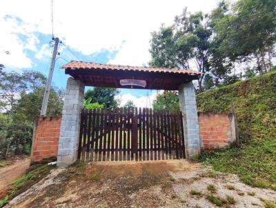 Stio / Chcara para Venda, em Toledo, bairro Moinho, 2 dormitrios, 1 banheiro, 2 vagas