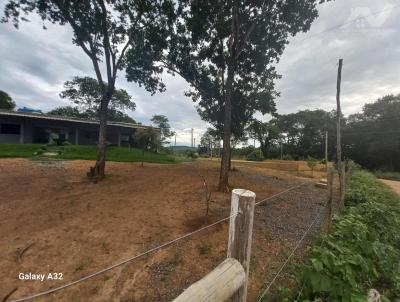 Chcara para Venda, em Montes Claros, bairro Condomnio Flor do Serrado, 3 dormitrios, 1 banheiro