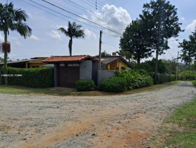 Chcara para Venda, em Suzano, bairro Chcara Recreio Internacional, 3 dormitrios, 2 banheiros, 1 vaga