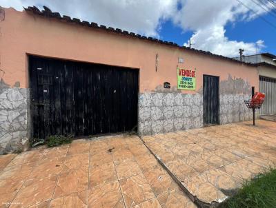 Casa para Venda, em Braslia, bairro Santa Maria, 5 dormitrios, 3 banheiros, 2 vagas