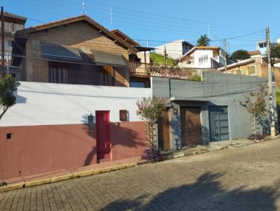 Casa para Venda, em Piracaia, bairro Centro, 3 dormitrios, 2 banheiros, 1 sute, 2 vagas