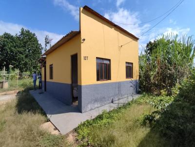 Casa para Venda, em Belo Oriente, bairro Braninha, 2 dormitrios, 1 banheiro, 1 vaga