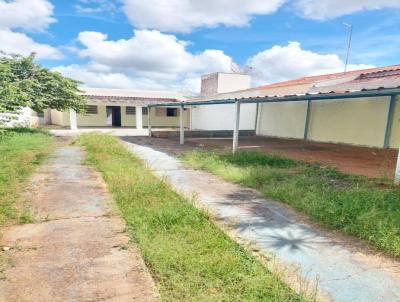 Casa 2 dormitrios para Locao, em So Jos do Rio Preto, bairro Parque Industrial, 2 dormitrios, 1 banheiro, 4 vagas