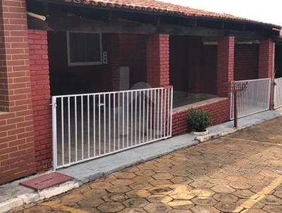 Casa para Venda, em Caldas Novas, bairro Manses Das guas Quentes, 4 dormitrios, 1 banheiro, 1 sute, 2 vagas