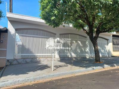 Casa para Venda, em Olmpia, bairro Conjunto Habitacional Hlio Cazarini, 3 dormitrios, 2 banheiros, 1 sute, 2 vagas