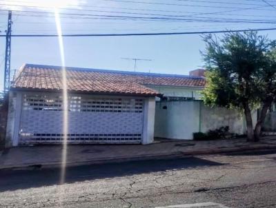 Casa para Venda, em Bauru, bairro Vila Industrial, 3 dormitrios, 3 banheiros, 1 sute, 5 vagas