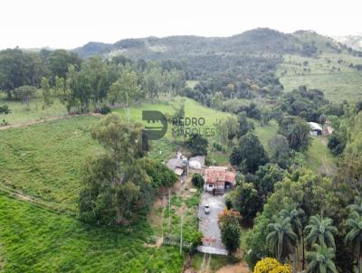 Fazenda para Venda, em Paraopeba, bairro Regio de 3 Barras, 2 dormitrios, 2 banheiros, 2 vagas