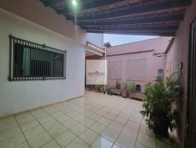 Casa para Venda, em Piracicaba, bairro gua Branca, 3 dormitrios, 2 banheiros, 1 sute, 2 vagas