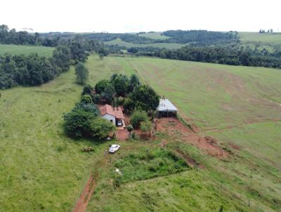 Fazenda para Venda, em , bairro ZONA RURAL, 3 dormitrios, 1 banheiro, 3 vagas