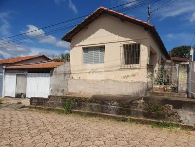 Casa para Venda, em So Sebastio do Paraso, bairro Savigny Soares, 3 dormitrios, 1 banheiro, 1 vaga