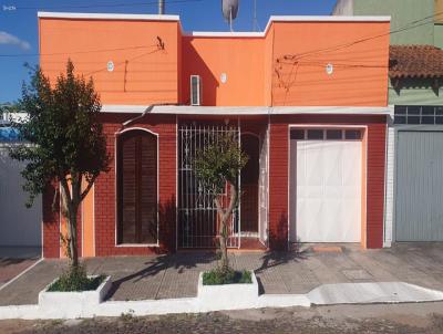 Casa para Venda, em Santana do Livramento, bairro Divisa, 4 dormitrios, 3 banheiros, 2 sutes, 1 vaga