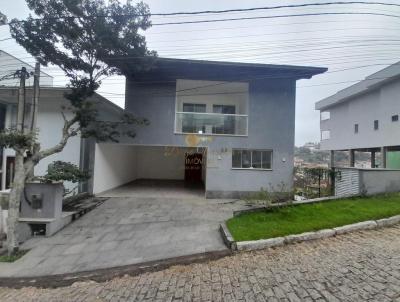 Casa em Condomnio para Venda, em Terespolis, bairro Tijuca, 3 dormitrios, 3 banheiros, 1 sute, 2 vagas
