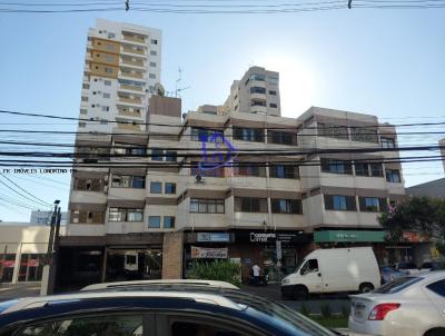 Apartamento para Locao, em Londrina, bairro Jardim Higienpolis, 3 dormitrios, 2 banheiros, 2 vagas
