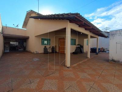 Casa para Venda, em Caldas Novas, bairro Jardim Serrano, 3 dormitrios, 2 banheiros, 1 sute