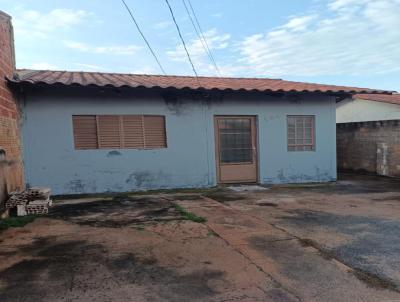 Casa para Venda, em Ourinhos, bairro Residencial Oswaldo Brizola, 1 dormitrio, 1 banheiro