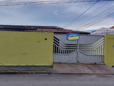 Casa para Venda, em Feira de Santana, bairro FEIRA X, 3 dormitrios, 1 banheiro, 1 sute