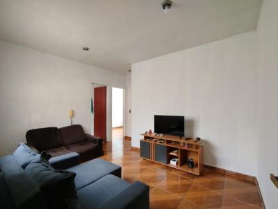 Apartamento para Venda, em Belo Horizonte, bairro Candelria, 2 dormitrios, 1 banheiro, 1 vaga
