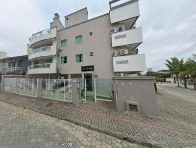 Apartamento 2 Quartos para Temporada, em Bombinhas, bairro Canto Grande, 2 dormitrios, 3 banheiros, 2 sutes, 1 vaga