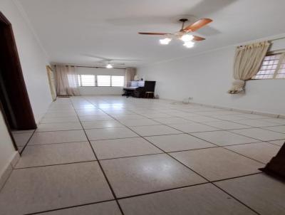 Casa para Venda, em Jaboticabal, bairro APARECIDA, 3 dormit�rios, 2 banheiros, 1 su�te, 1 vaga