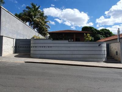 Casa para Venda, em So Jos do Rio Pardo, bairro Jardim So Roque, 6 dormitrios, 7 banheiros, 5 sutes, 5 vagas