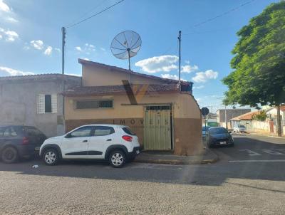 Casa para Venda, em Alfenas, bairro Jardim So Carlos, 2 dormitrios, 2 banheiros