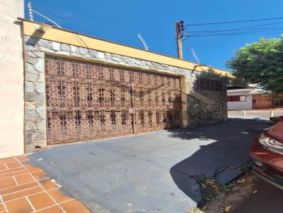 Casa para Locao, em Ribeiro Preto, bairro Vila Tibrio, 3 dormitrios, 1 banheiro, 1 sute, 2 vagas