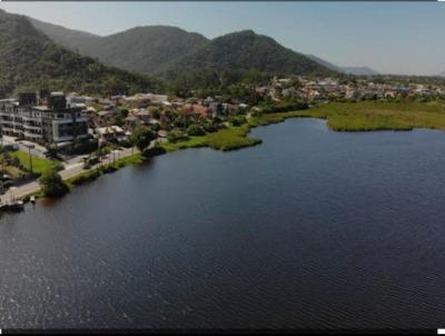 Casa para Venda, em Florianpolis, bairro Rio Tavares, 3 dormitrios, 2 banheiros, 1 sute, 2 vagas