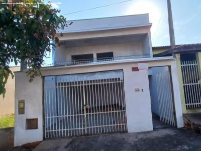 Casa para Venda, em Tatu, bairro Jardim Residencial Santa Cruz, 2 dormitrios, 2 banheiros, 1 sute, 4 vagas