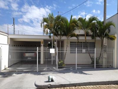 Casa para Venda, em So Jos do Rio Pardo, bairro Vila Bela Vista, 3 dormitrios, 2 banheiros, 1 vaga