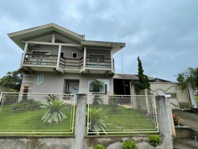 Casa para Venda, em Jaragu do Sul, bairro Ilha da Figueira, 3 dormitrios, 4 banheiros, 1 sute, 2 vagas